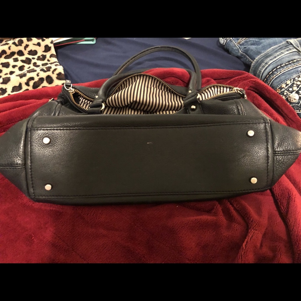 Kate Spade New York Cobble Hill Leslie Tote - Picture 5 of 5